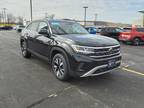 2022 Volkswagen Atlas Cross Sport SE
