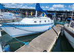 1983 Hunter 27