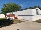 2000 Clayton Homes Inc Mobile Home