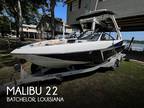 22 foot Malibu Wakesetter 22 VLX
