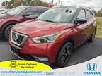 2019 Nissan Kicks Red, 79K miles