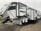 2016 Grand Design Momentum M-Class 388M