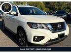 Used 2017 Nissan Pathfinder for sale.