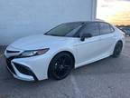 2022 Toyota Camry Hybrid XSE w/Navigation & Red interior