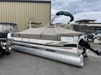 2004 Princecraft Ponton VECTRA 20 Vert Moteur 9.9hp Tohatsu 2019 Boat for Sale