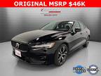 2024 Volvo S60 B5 Plus Dark Theme