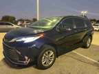 2022 Toyota Sienna Limited 7 Passenger