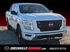 2023 Nissan Titan SV