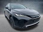 2024 Toyota Venza LE