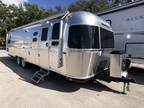 2025 Airstream Classic 30RB