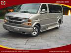 2002 Chevrolet Express LT Van