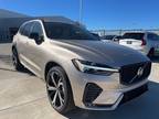 2025 Volvo XC60 B5 AWD ULTRA