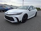 2025 Toyota Camry Hybrid White