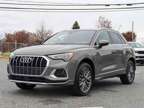 2022 Audi Q3 Premium quattro
