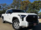 2022 Toyota Tundra SR5 w/SR5 Convenience Package
