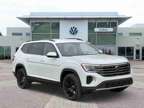 2024 Volkswagen Atlas SE w/Technology
