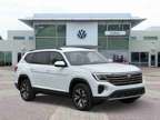 2024 Volkswagen Atlas SE