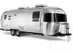 2025 Airstream Flying Cloud 27FB Twin