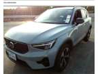 2024 Volvo XC40 B5 Plus Dark Theme