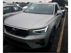 2024 Volvo XC40 B5 Core