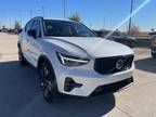 2025 Volvo XC40