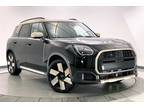 2025 MINI Cooper S Countryman Iconic