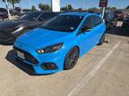 2016 Ford Focus RS w/19 inch painted Alloys