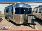 2020 Airstream Classic 33FB