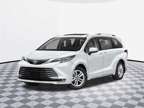2025 Toyota Sienna Limited 7 Passenger