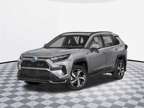 2025 Toyota RAV4 SE