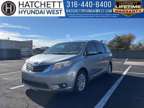 2013 Toyota Sienna XLE V6 8 Passenger