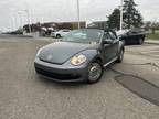 2013 Volkswagen Beetle Convertible 2.5L PZEV