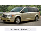 2010 CHRYSLER Town & Country 4dr Wgn Touring