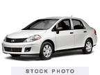 2010 Nissan Versa 1.8 S