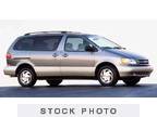 2000 Toyota Sienna CE
