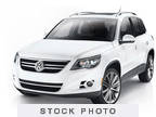 2010 Volkswagen Tiguan SE 4Motion